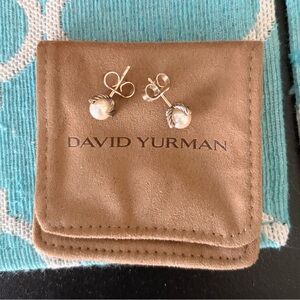 David Yurman Pearl Cluster Stud Earrings in 925 silver with gold post